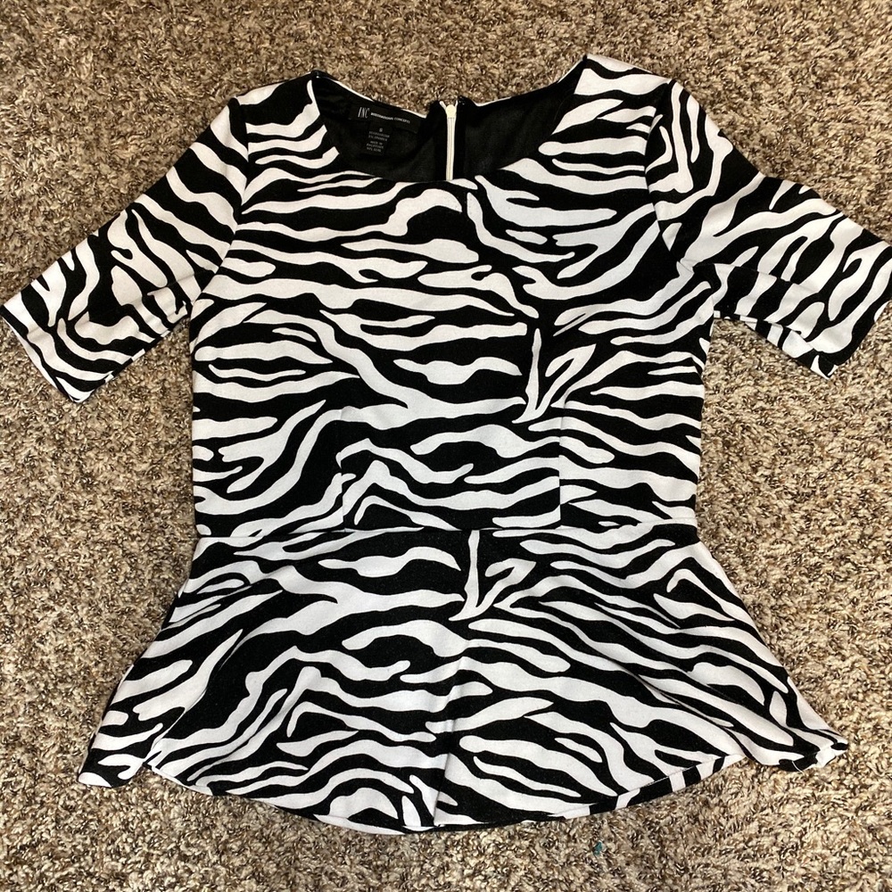 INC Zebra pattern peplum top